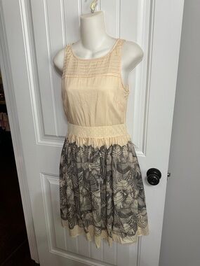 Hoss Intropia Seashell Dress size 36 4 US